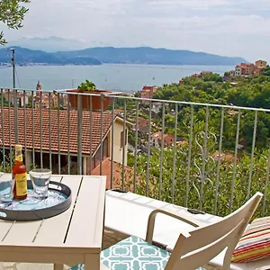 La Terrazza Con L'ulivo - Affittacamere Con Terrazzo E Vista Sul Golfo Dei Poeti Affittacamere